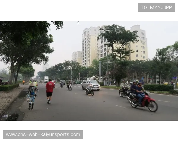 胡志明市马拉松：越南跑者再破纪录，赛事精彩！，越南胡志明街拍