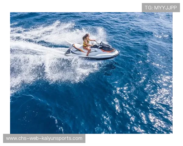 摩托艇飞跃：海浪上的空中定格，摩托艇介绍